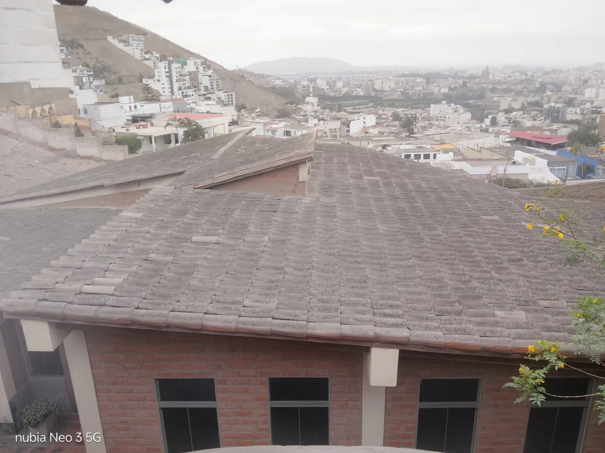 Casa en los Amancaes Casuarinas, Surcó - 4 habitaciones en total 2 con baños - 3 baños - Lavandería con baño completo - foto 1