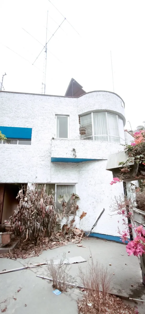 Casa en alquiler para uso comercial, consultorios, negocios, notarías, restaurantes y afines, excelente ubicación. - foto 5